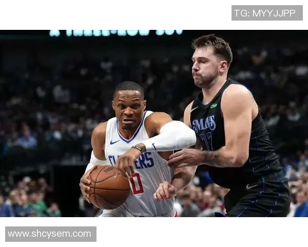 阿泰与威少的对决:谁能在赛场上书写新的传奇故事