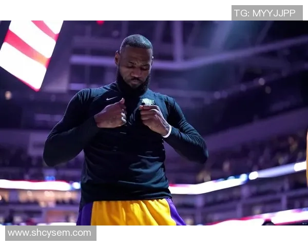 詹姆斯创历史新纪录首位达成四万分一万板一万助成就